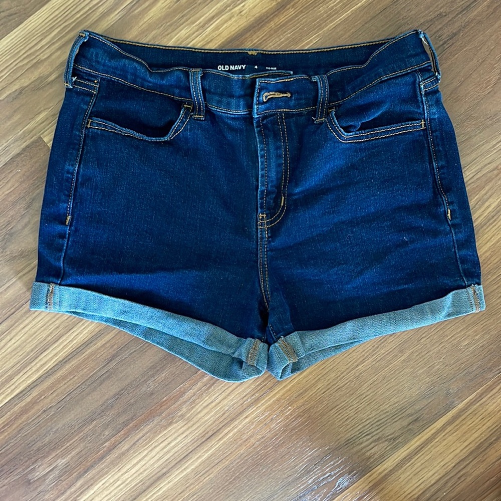 Jean shorts. Dark wash. Old Navy, size 4 mid-rise